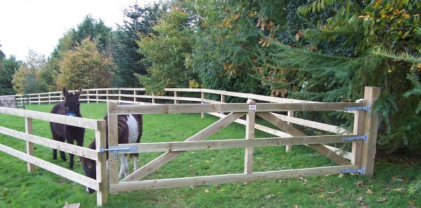 Pressure treated wooden field gate by Abwood