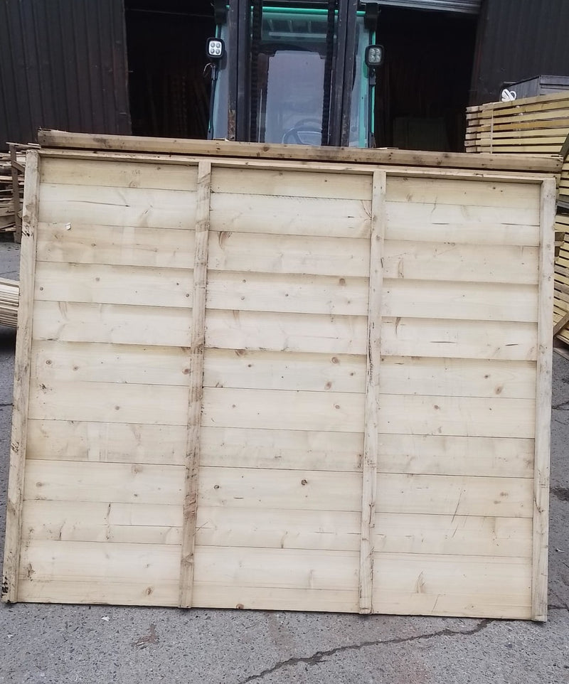Weathersheeted fence panel, photo 2