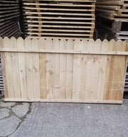 Solid cottage pointed top fencing, photo 2