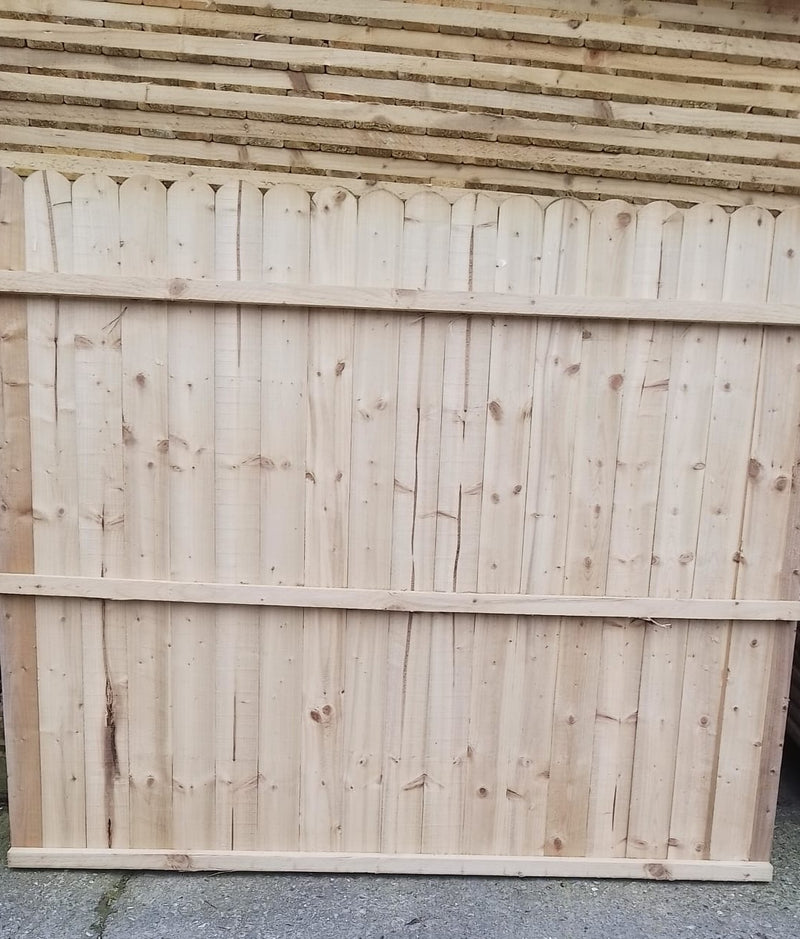 Solid cottage round top fencing, photo 2