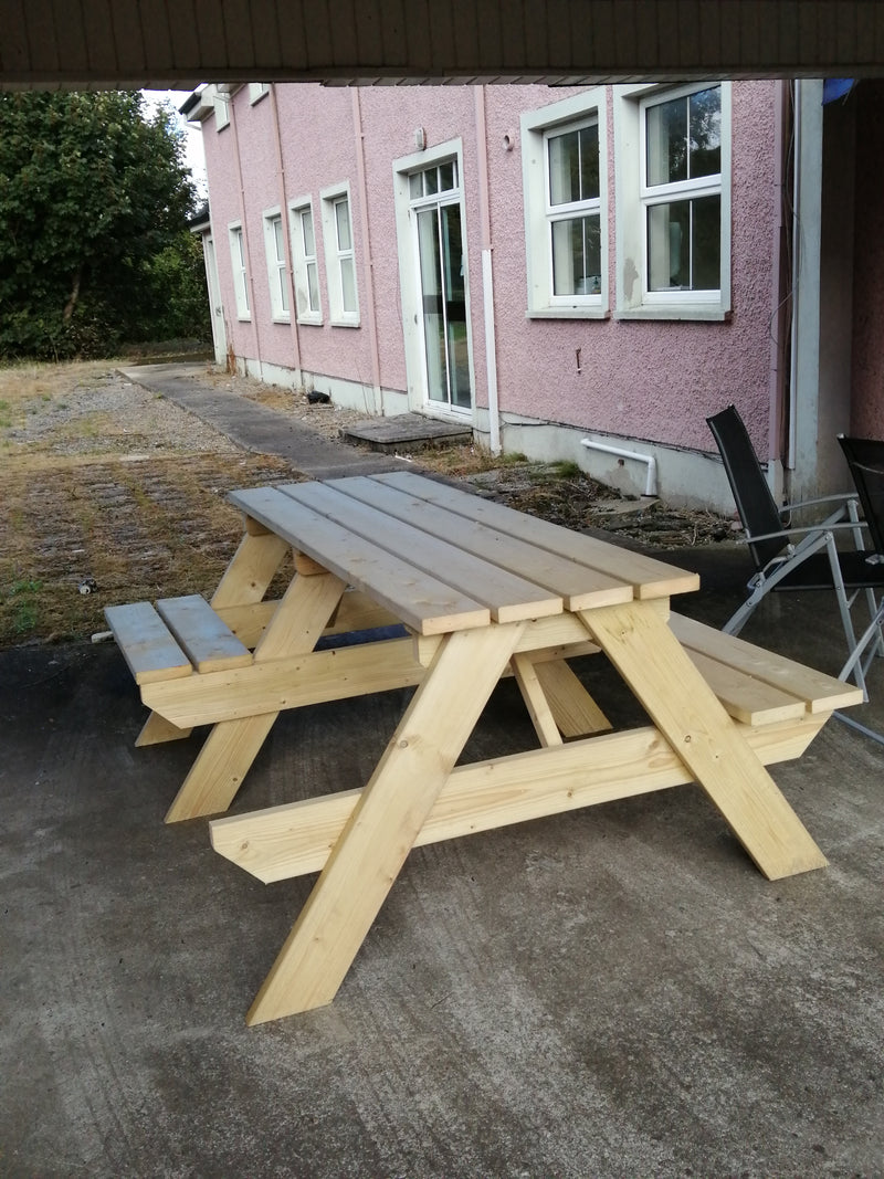 Wheelchair accessible wooden picnic bench by Abwood