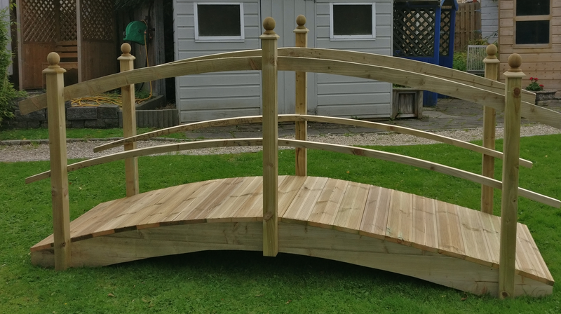 Wooden garden foot bridge, photo 2