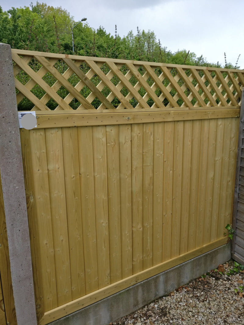 Tongue and groove fence panel with trellis top by Abwood